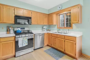 545 Lovell Ave, Roseville, MN 55113 - Photo 13