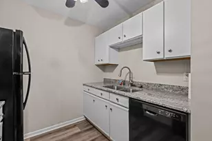 1601 N Innsbruck Dr, Fridley, MN 55432 - Photo 5