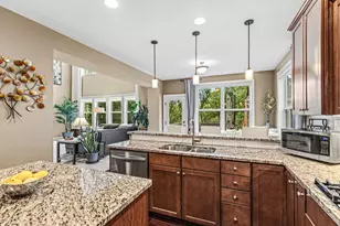 1179 Maple Ln W, Roseville, MN 55113 - Photo 13