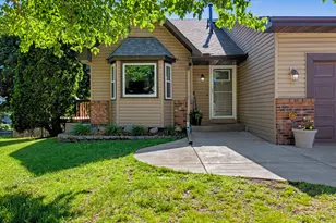11120 Hampshire Ct E, Champlin, MN 55316 - Photo 35