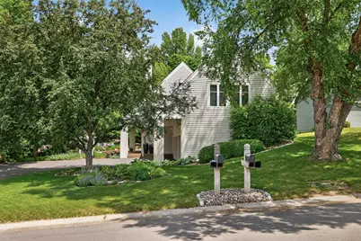 10984 Jackson Drive, Eden Prairie, MN 55347 - Photo 3