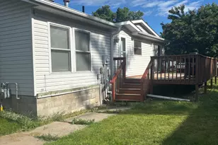 211 E Broadway St, Redwood Falls, MN 56283 - Photo 3