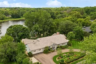 17803 Maple Hill Rd, Wayzata, MN 55391 - Photo 11