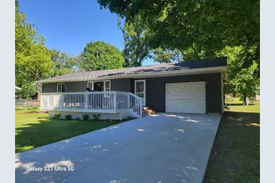 550 7th Street W, Browerville, MN 56438 - Photo 3