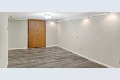 102 Southview Drive, Marshall, MN 56258 - Photo 21