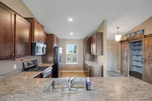 15174 Emory Cir, Apple Valley, MN 55124 - Photo 53