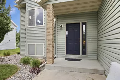 1403 35th Street Circle S, Moorhead, MN 56560 - Photo 3