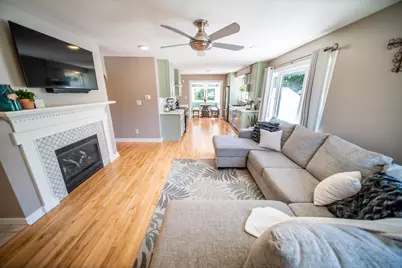 1550 7 1/2 Avenue NE, Rochester, MN 55906 - Photo 9