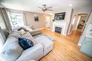1550 7 1/2 Ave NE, Rochester, MN 55906 - Photo 11