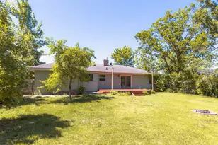 2612 Bixby Ave NE, Bemidji, MN 56601 - Photo 3