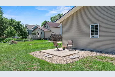313 7th Street W, Canby, MN 56220 - Photo 5