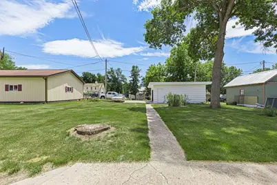 213 2nd Street E, Jasper, MN 56144 - Photo 9