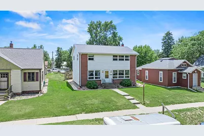 213 2nd Street E, Jasper, MN 56144 - Photo 3