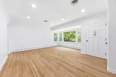 445 Lark Avenue E, Maplewood, MN 55117 - Photo 5