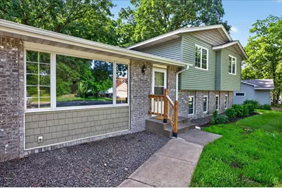 221 Jerry Liefert Drive, Monticello, MN 55362 - Photo 5