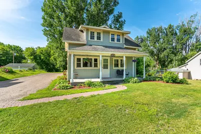 104 6th Avenue SW, Pelican Rapids, MN 56572 - Photo 1