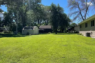 901 22nd Ave SW, Austin, MN 55912 - Photo 49