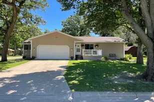 901 22nd Ave SW, Austin, MN 55912 - Photo 47