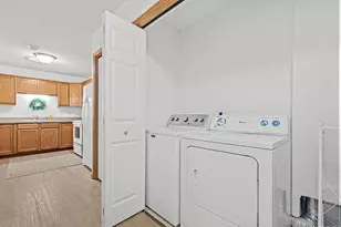 194 Kings Pointe Dr, Delano, MN 55328 - Photo 23