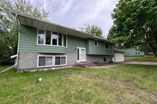 56 Nelson Dr, Silver Bay, MN 55614 - Photo 1
