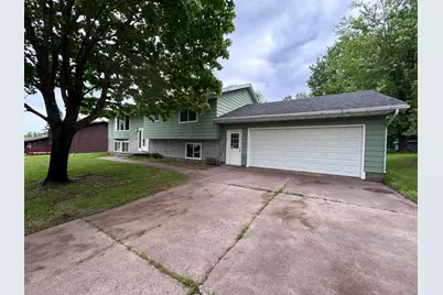 56 Nelson Drive, Silver Bay, MN 55614 - Photo 3