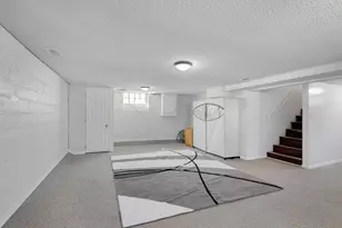 6425 Fremont Ave N, Brooklyn Center, MN 55430 - Photo 29