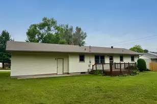 936 Linda Ave, Red Wing, MN 55066 - Photo 5