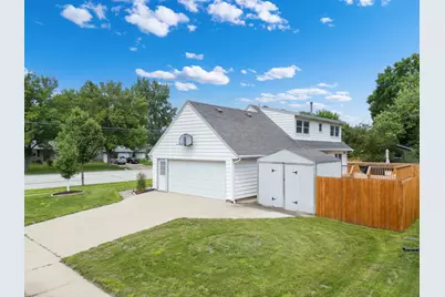 856 16th Street SE, Rochester, MN 55904 - Photo 5