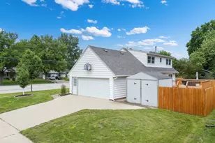 856 16th St SE, Rochester, MN 55904 - Photo 5