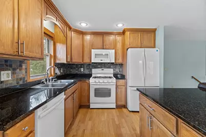 20075 Uplander Street NW, Oak Grove, MN 55011 - Photo 15