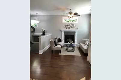1701 Lowry Avenue NE, Minneapolis, MN 55418 - Photo 9