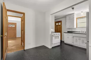 2840 Kentucky Ave S, Saint Louis Park, MN 55426 - Photo 7