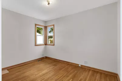 2840 Kentucky Avenue S, Saint Louis Park, MN 55426 - Photo 17