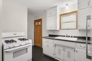 2840 Kentucky Ave S, Saint Louis Park, MN 55426 - Photo 9