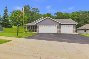 2211 Ridgedale Dr SE, Alexandria, MN 56308 - Photo 1