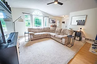 1352 Carriage Dr, Hudson, WI 54016 - Photo 5