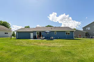 1555 Cornerstone Ln, Owatonna, MN 55060 - Photo 35