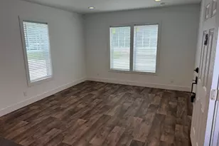 1611 6th Ave E, Alexandria, MN 56308 - Photo 5