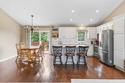 7833 Jorgensen Avenue S, Cottage Grove, MN 55016 - Photo 9