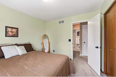 7833 Jorgensen Avenue S, Cottage Grove, MN 55016 - Photo 23