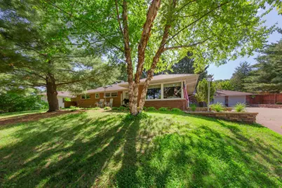 716 N 8th Street, Saint Peter, MN 56082 - Photo 1