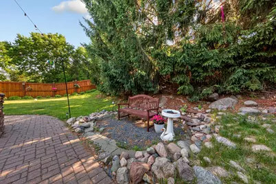 716 N 8th Street, Saint Peter, MN 56082 - Photo 7