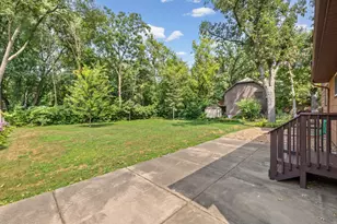 8454 Pleasant View Dr, Mounds View, MN 55112 - Photo 33