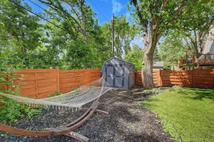 2725 Parkview Blvd, Robbinsdale, MN 55422 - Photo 17