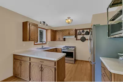 2135 247th Street, Saint Augusta, MN 56301 - Photo 3