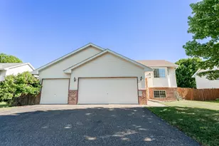 345 Paquin Dr, Somerset, WI 54025 - Photo 5