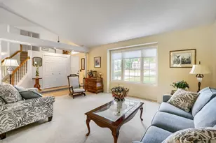17411 Honeysuckle Ct, Lakeville, MN 55044 - Photo 9
