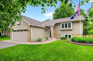 1222 Saddlebrook Ln, Woodbury, MN 55125 - Photo 1