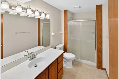1222 Saddlebrook Lane, Woodbury, MN 55125 - Photo 23