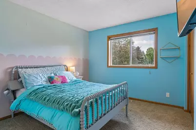 1049 Bonnieview Drive, Woodbury, MN 55129 - Photo 23